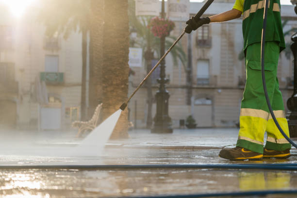 Best Pool Deck Cleaning  in Ephrata, WA
